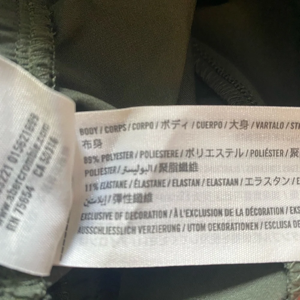 Abercrombie & Fitch Shorts Front Tie Green Size XS - Picture 7 of 7